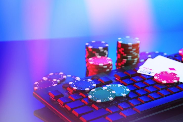 editoto login featured game showcase